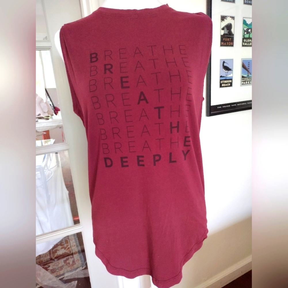 Lululemon burgundy 'breath deeply' tank, size 10